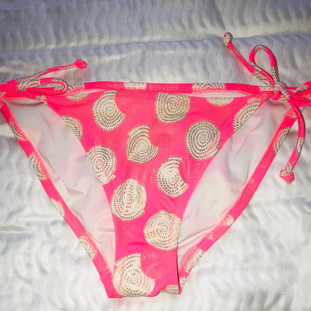Victoria’s Secret Coral/Gold String Bikini Bottoms